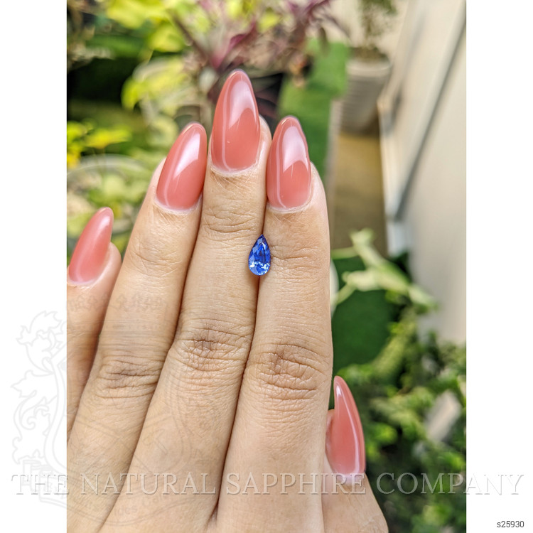 0.91 Ct. Blue Sapphire from Ceylon (Sri Lanka)