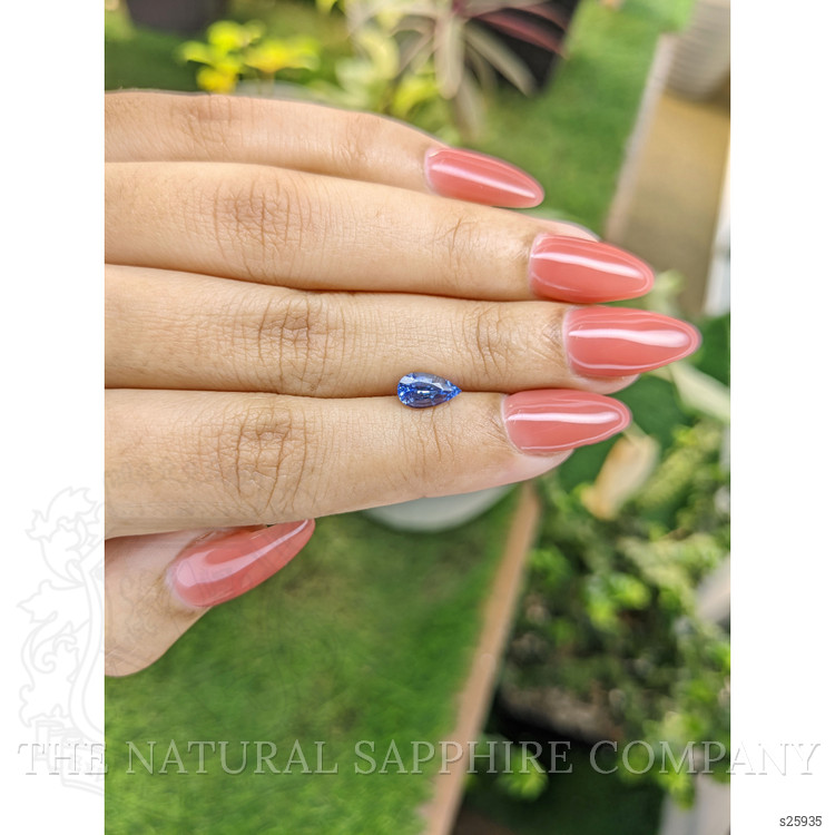 1.09 Ct. Blue Sapphire from Ceylon (Sri Lanka)