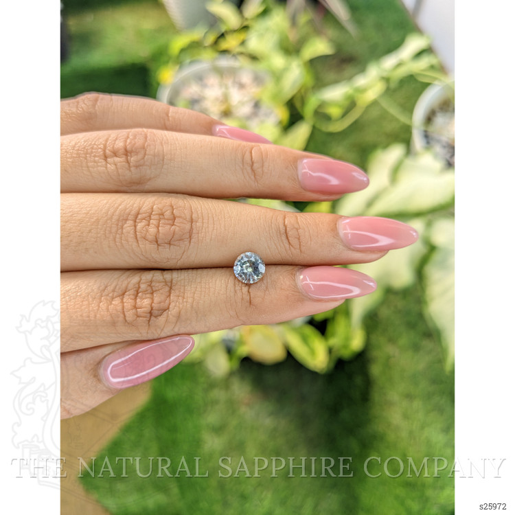 1.37 Ct. Bi Color Sapphire from Ceylon (Sri Lanka)