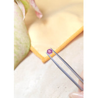 0.94 Ct. Pink Sapphire from Ceylon (Sri Lanka) Life Style