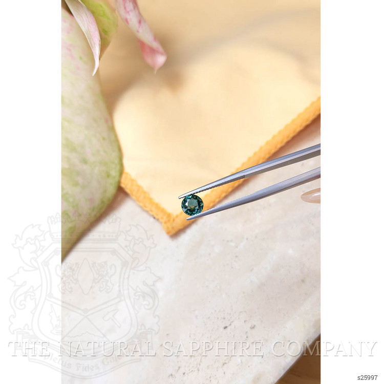 1.39 Ct. Bluish Green Sapphire from Ceylon (Sri Lanka)