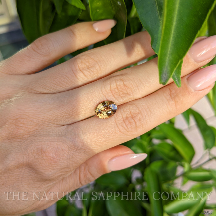 3.02 Ct. Orange Sapphire from Ceylon (Sri Lanka)