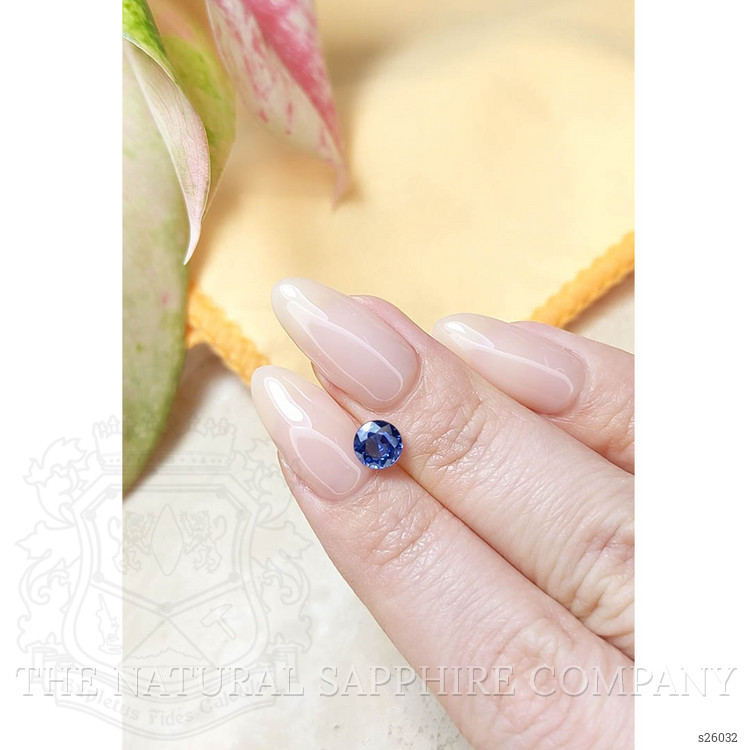 0.92 Ct. Blue Sapphire from Ceylon (Sri Lanka)