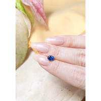 0.96 Ct. Blue Sapphire from Ceylon (Sri Lanka) Life Style