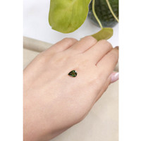 1.08 Ct. Green Sapphire from Australia Life Style