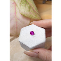 2.05 Ct. Purplish Pink Sapphire from Ceylon (Sri Lanka) Life Style