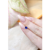 0.53 Ct. Blue Sapphire from Ceylon (Sri Lanka) Life Style