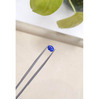 1.09 Ct. Blue Sapphire from Ceylon (Sri Lanka) Life Style