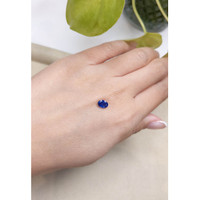 1.08 Ct. Blue Sapphire from Ceylon (Sri Lanka) Life Style