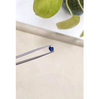 1.05 Ct. Blue Sapphire from Ceylon (Sri Lanka) Life Style