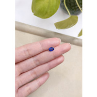 1.04 Ct. Blue Sapphire from Ceylon (Sri Lanka) Life Style