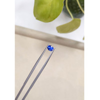 1.23 Ct. Blue Sapphire from Ceylon (Sri Lanka) Life Style