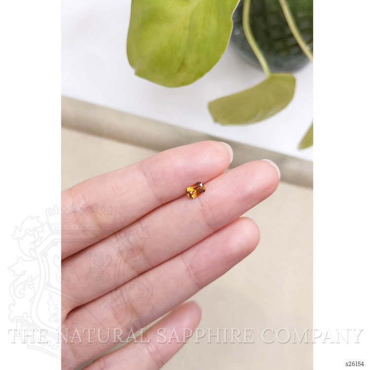 0.46 Ct. Bi Color Sapphire from Ceylon (Sri Lanka)