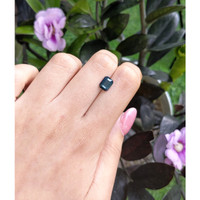 2.22 Ct. Bluish Green Sapphire from Africa Life Style