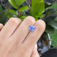 3.00 Ct. Blue Sapphire from Ceylon (Sri Lanka) Life Style