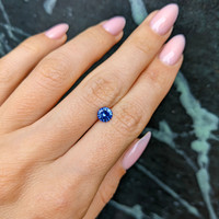 0.90 Ct. Blue Sapphire from Ceylon (Sri Lanka) Life Style