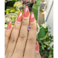 1.00 Ct. Bi Color Sapphire from Ceylon (Sri Lanka) Life Style