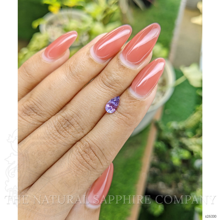 1.00 Ct. Bi Color Sapphire from Ceylon (Sri Lanka)