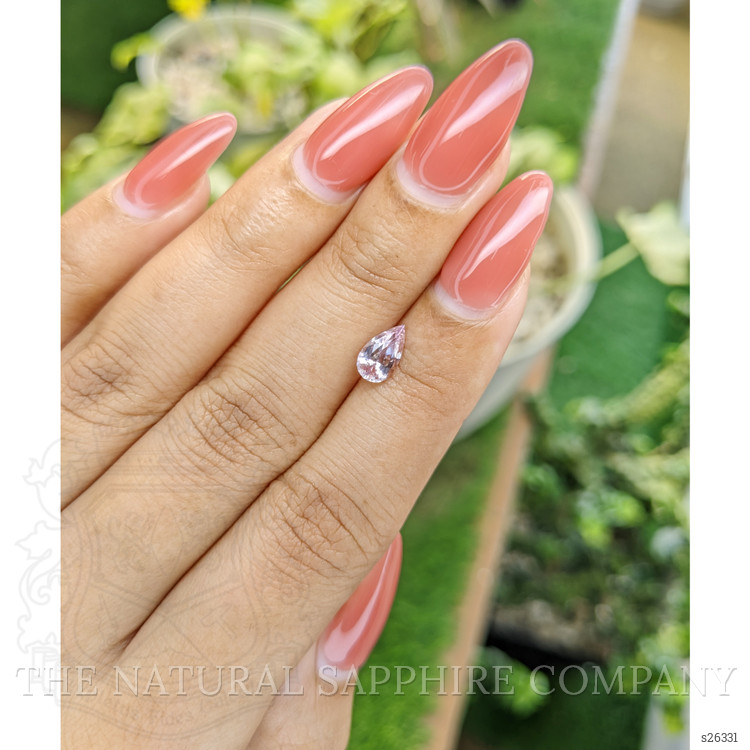 0.89 Ct. Pink Sapphire from Ceylon (Sri Lanka)
