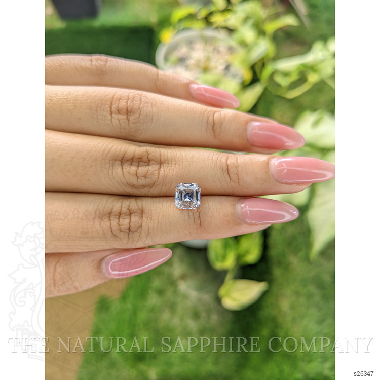 2.36 Ct. Bi Color Sapphire from Ceylon (Sri Lanka)