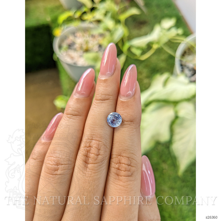 2.21 Ct. Bi Color Sapphire from Ceylon (Sri Lanka)