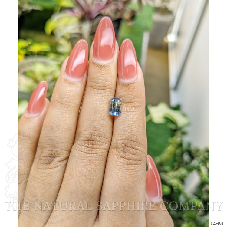 1.75 Ct. Bi Color Sapphire from Ceylon (Sri Lanka)