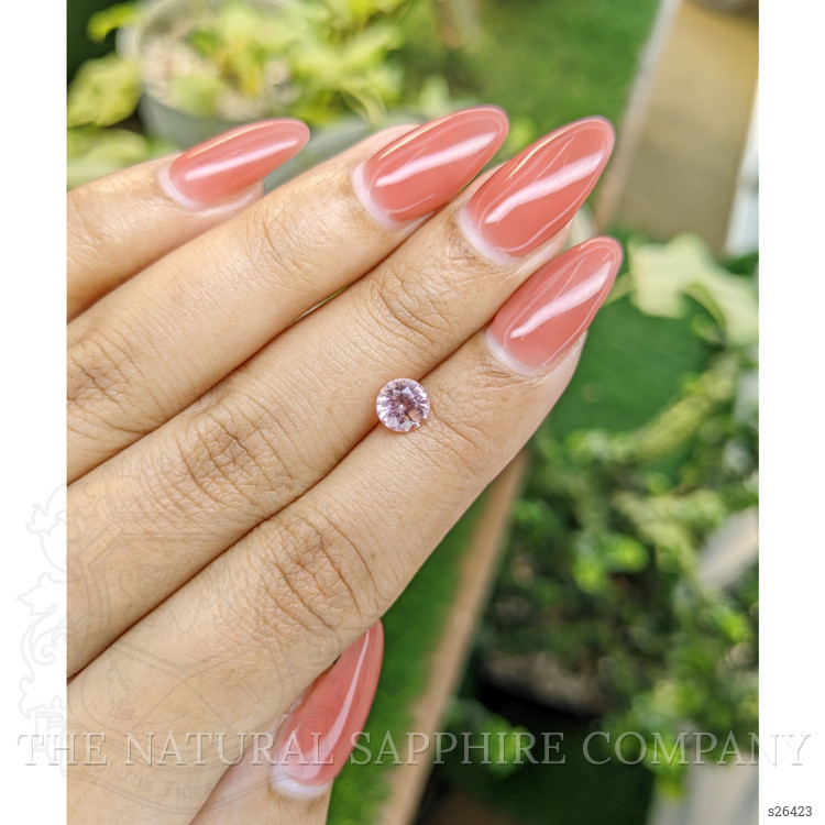 1.02 Ct. Pink Sapphire from Ceylon (Sri Lanka)