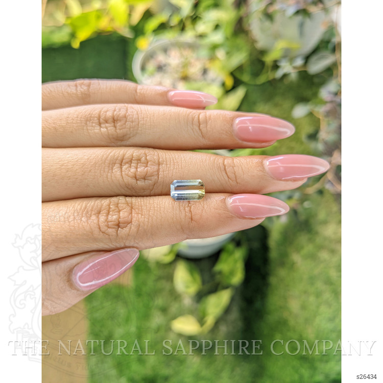 2.21 Ct. Bi Color Sapphire from Ceylon (Sri Lanka)