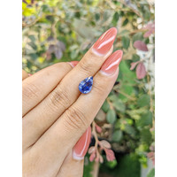 4.21 Ct. Blue Sapphire from Ceylon (Sri Lanka) Life Style