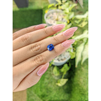 3.06 Ct. Blue Sapphire from Ceylon (Sri Lanka) Life Style