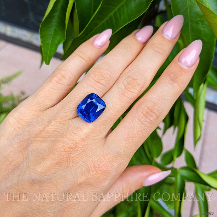 12.77 Ct. Blue Sapphire from Ceylon (Sri Lanka)