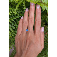 0.47 Ct. Blue Sapphire from Ceylon (Sri Lanka) Life Style