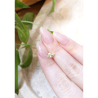 0.90 Ct. Yellow Sapphire from Ceylon (Sri Lanka) Life Style