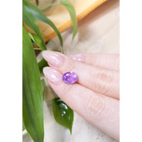4.10 Ct. Pinkish Purple Sapphire from Ceylon (Sri Lanka) Life Style