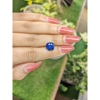 3.70 Ct. Blue Sapphire from Ceylon (Sri Lanka) Life Style