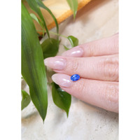 0.82 Ct. Blue Sapphire from Ceylon (Sri Lanka) Life Style