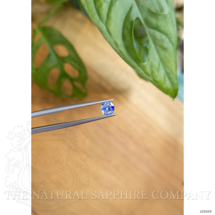 0.80 Ct. Bi Color Sapphire from Ceylon (Sri Lanka)