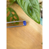 2.30 Ct. Blue Sapphire from Ceylon (Sri Lanka) Life Style