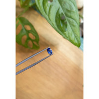 0.53 Ct. Blue Sapphire from Ceylon (Sri Lanka) Life Style