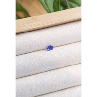 0.38 Ct. Blue Sapphire from Ceylon (Sri Lanka) Life Style