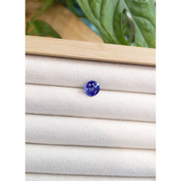 2.70 Ct. Blue Sapphire from Ceylon (Sri Lanka) Life Style