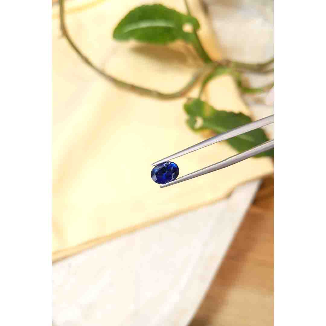 Loose Blue Sapphire - Oval 1.69 Ct. - #S26705 | The Natural