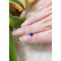 0.49 Ct. Blue Sapphire from Ceylon (Sri Lanka) Life Style