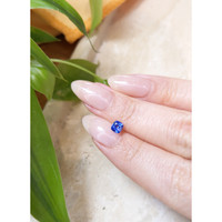 0.51 Ct. Blue Sapphire from Ceylon (Sri Lanka) Life Style