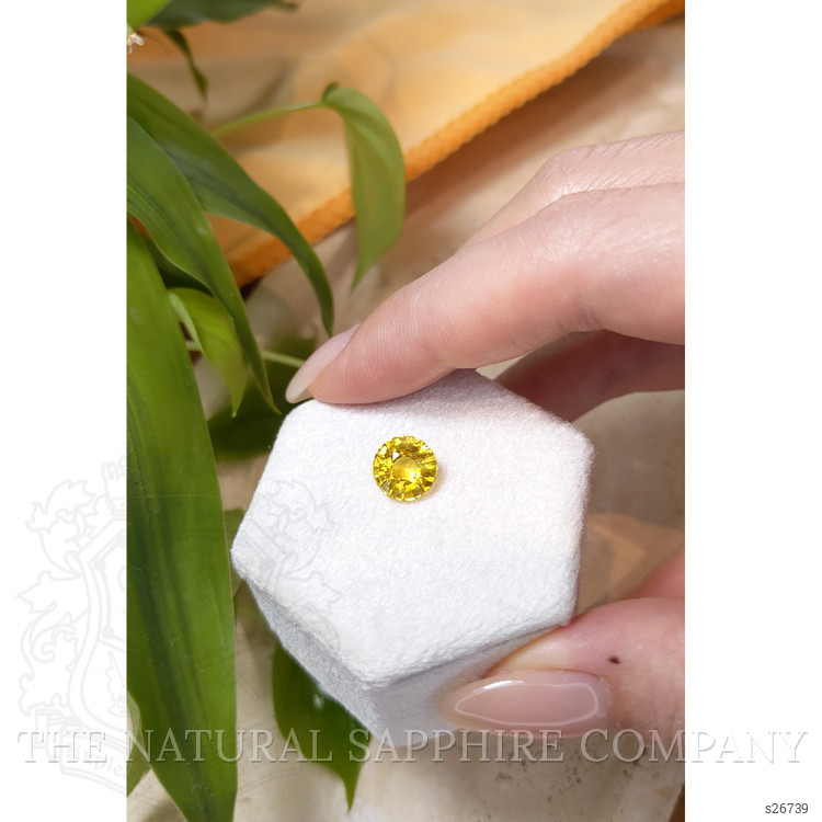 3.03 Ct. Yellow Sapphire from Ceylon (Sri Lanka)