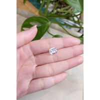 4.51 Ct. White Sapphire from Ceylon (Sri Lanka) Life Style