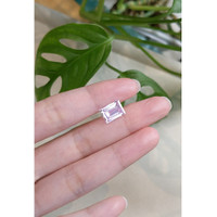 4.03 Ct. Pink Sapphire from Ceylon (Sri Lanka) Life Style