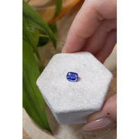1.28 Ct. Blue Sapphire from Ceylon (Sri Lanka) Life Style