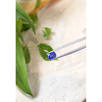 1.77 Ct. Blue Sapphire from Ceylon (Sri Lanka) Life Style