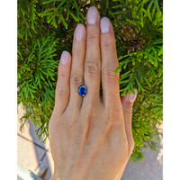 3.82 Ct. Blue Sapphire from Ceylon (Sri Lanka) Life Style